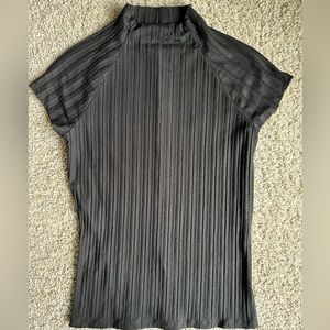 Reformation Giselle Mock Turtleneck Top - Runs 1-2 Sizes Small